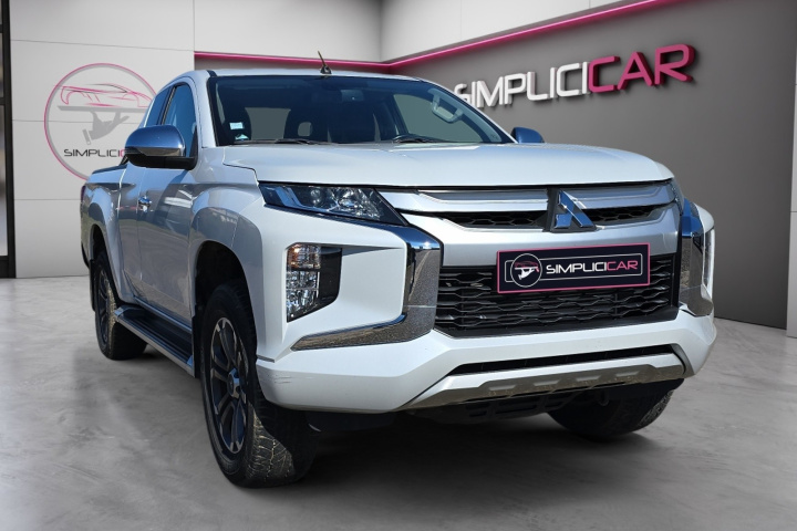 MITSUBISHI L200 CLUB CAB MY20