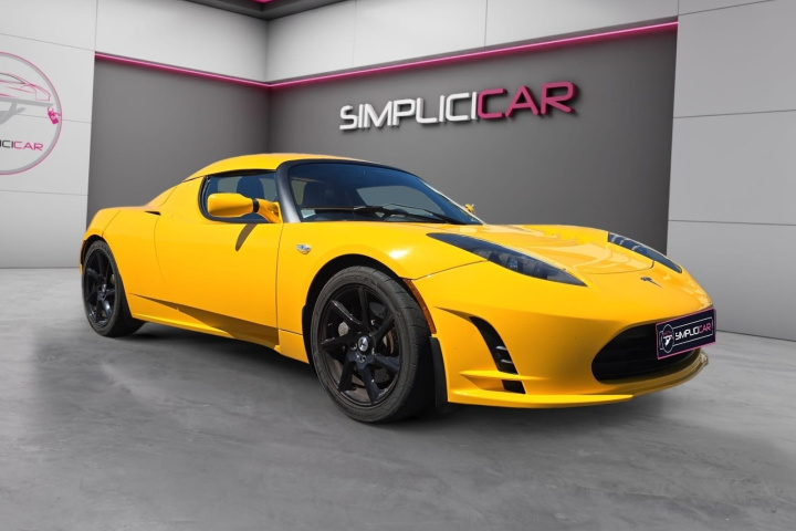 TESLA ROADSTER