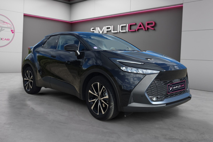 TOYOTA C-HR HYBRIDE MY23